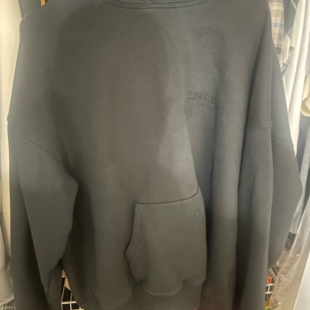 Fear of God mens sweatshirt. Black on black size Large.